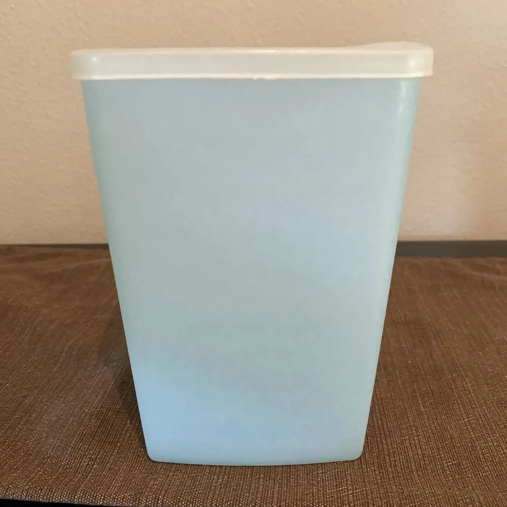 Vintage Tupperware  Square Blue‎ Freezer Storage Container #1311 #310 6 x 5 x 4